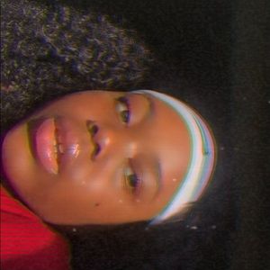 Meet your Posher, Ibby